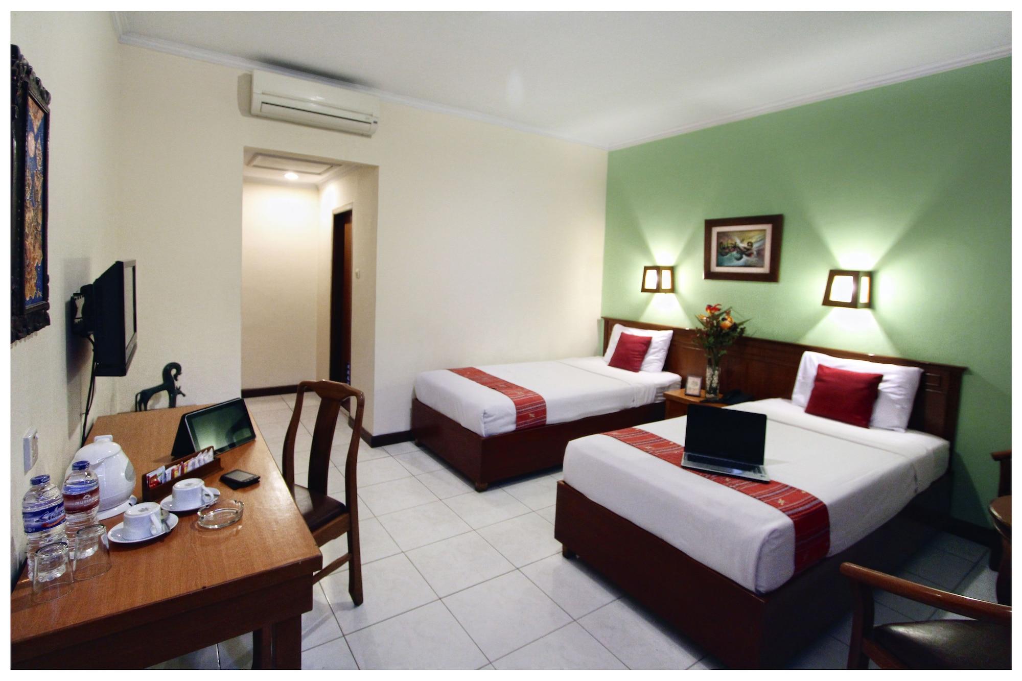 בנדונג Mutiara Hotel And Convention מראה חיצוני תמונה